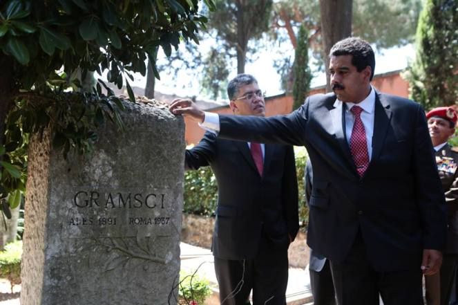 996717_10200964845037164_537069652_n